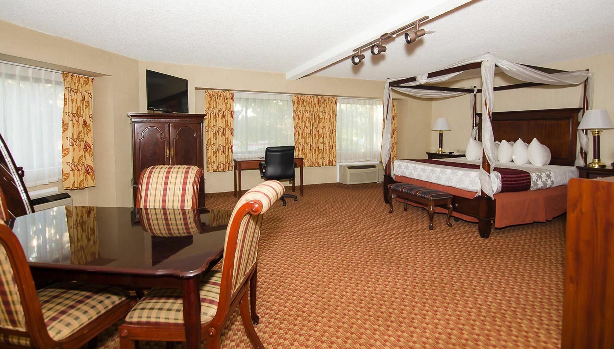 Surestay Plus Hotel By Best Western Reno Airport Extérieur photo