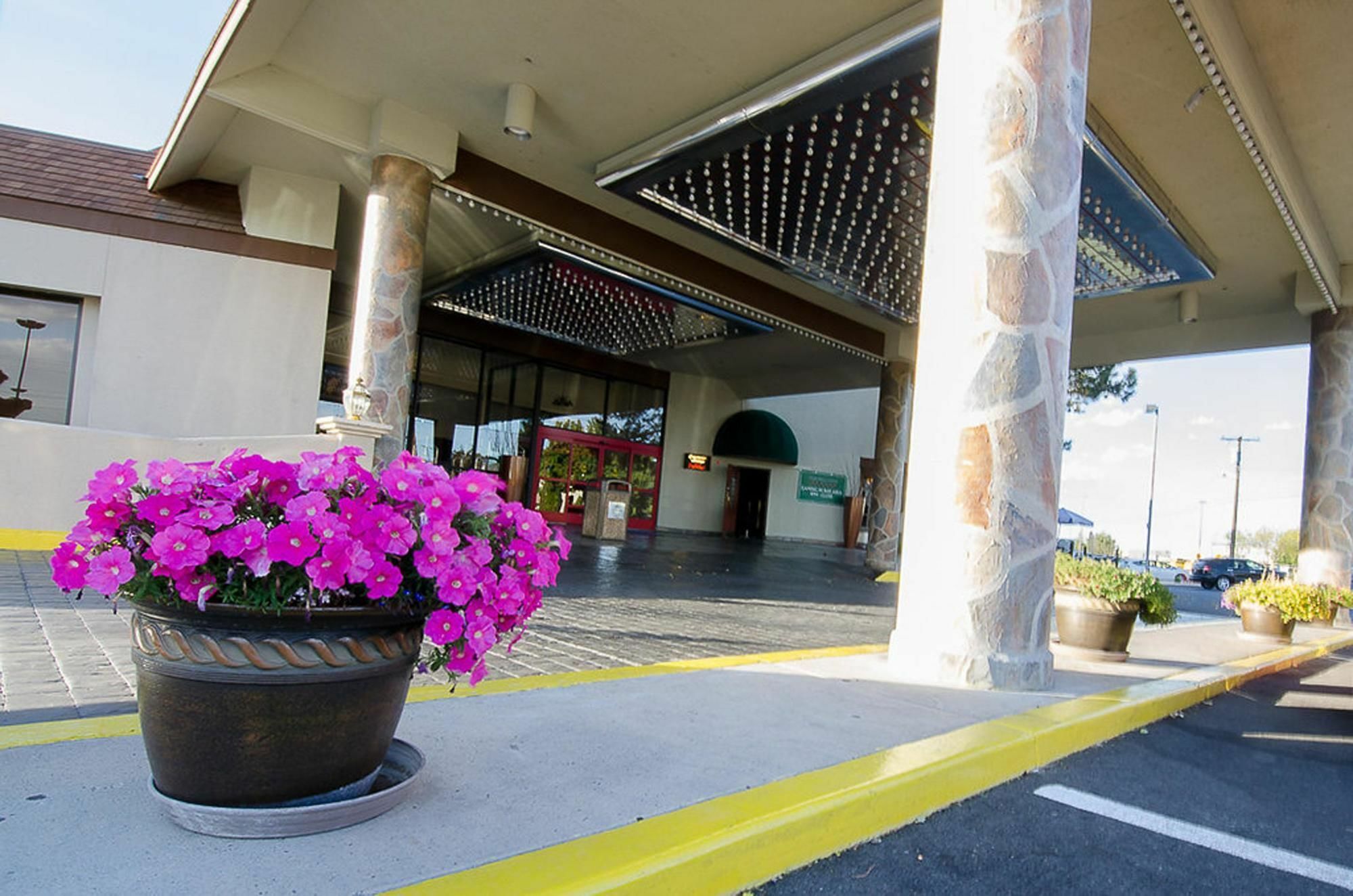 Surestay Plus Hotel By Best Western Reno Airport Extérieur photo